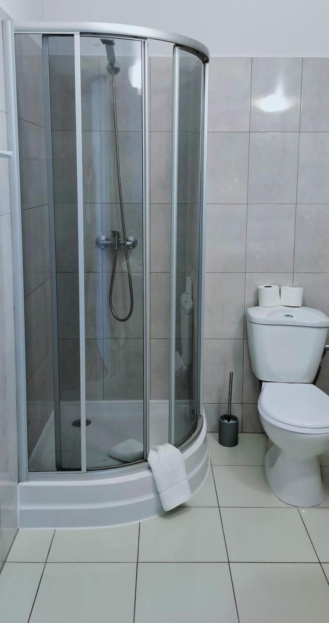 Kamienica Pokoje & Restauracja Opalenica Εξωτερικό φωτογραφία