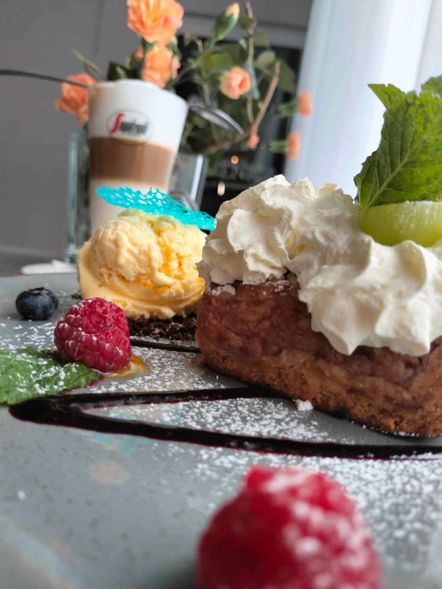 Kamienica Pokoje & Restauracja Opalenica Εξωτερικό φωτογραφία